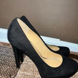 Women's Black Pumps Size 10